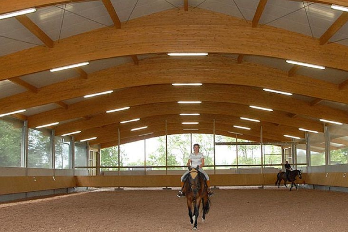 haas-reithalle-reitanlage.jpg